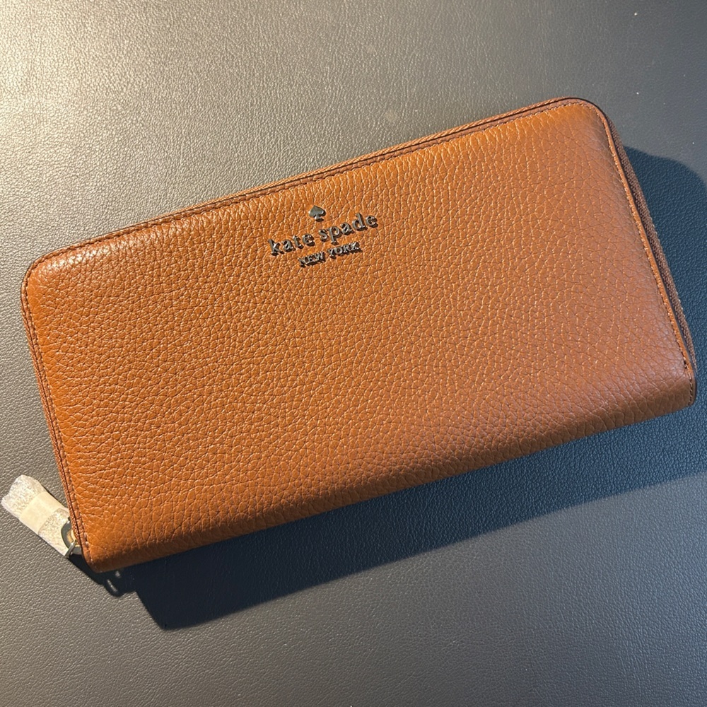 NWT Kate Spade Leather Zip Around Long Wallet